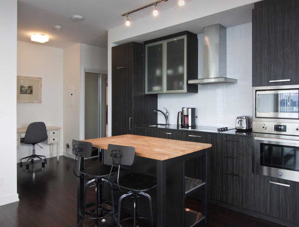 Corporate suite Toronto Exterior foto