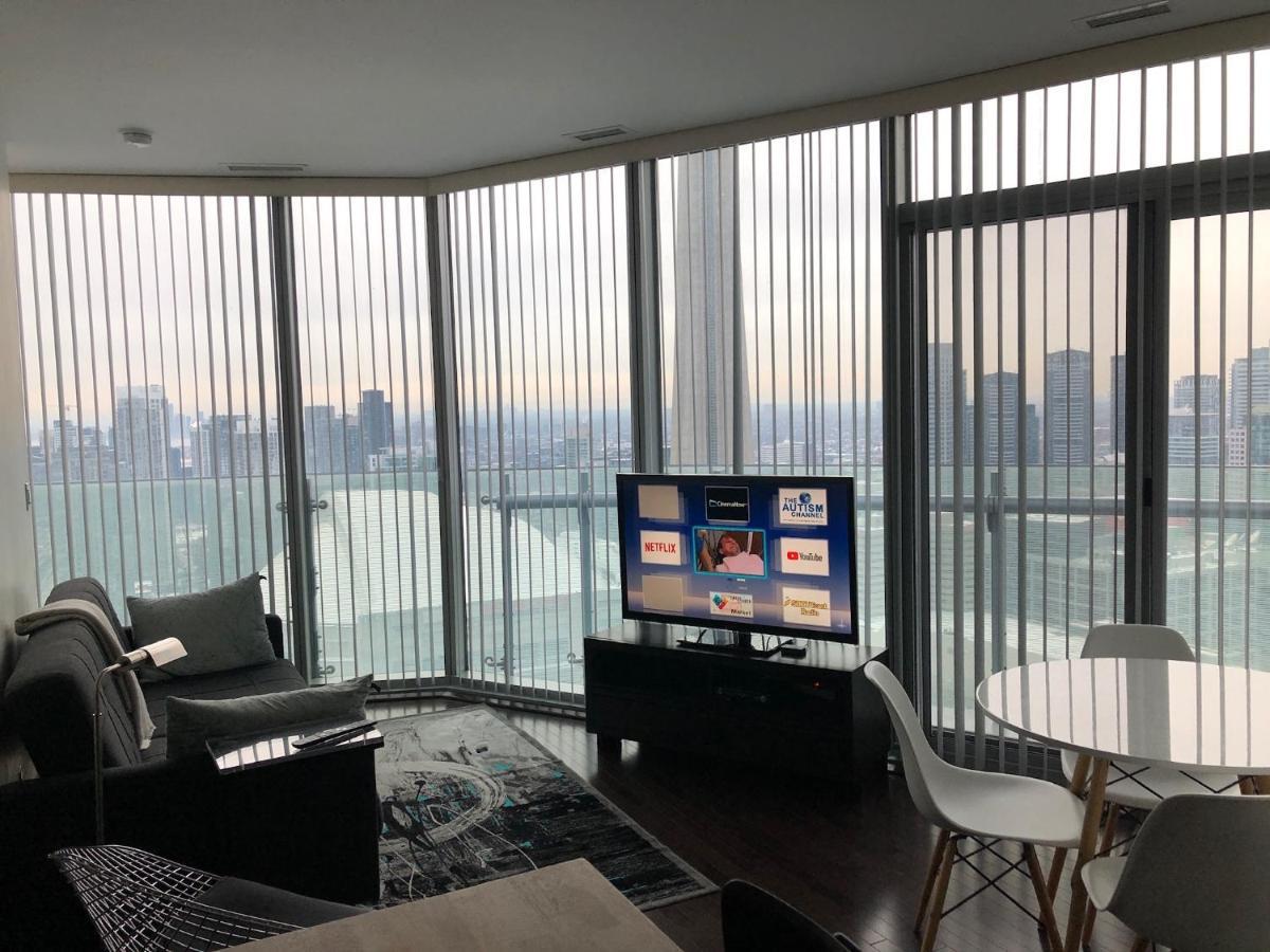 Corporate suite Toronto Exterior foto